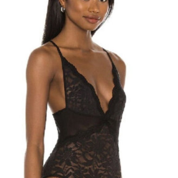 NWT FREE PEOPLE Speed Date Lace Bodysuit Black - Picture 4 of 4